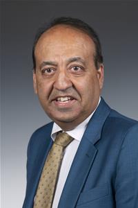 Profile image for Councillor Zuffar Haq
